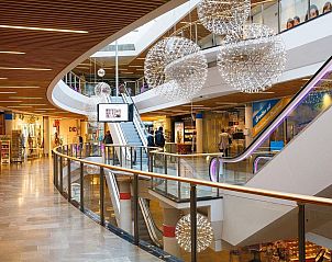 Gezellige slaapkamer in FR478 vakantiehuis Boksum, Friesland, met rustgevende kleuren en inrichting.