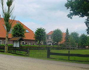 Vacation home in Hoog Soeren surrounded by green nature in Veluwe, Gelderland.