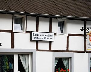 Verblijf 33902501 - Bed and breakfast Eifel / Moezel / Hunsrück - Hotel zum Schwan Weilerswist