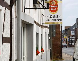 Verblijf 33902501 - Bed and breakfast Eifel / Moezel / Hunsrück - Hotel zum Schwan Weilerswist