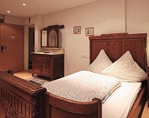 Verblijf 33902501 - Bed and breakfast Eifel / Moezel / Hunsrück - Hotel zum Schwan Weilerswist