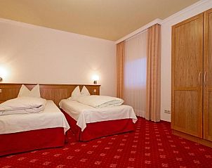 Verblijf 3802502 - Vakantie appartement Eifel / Moezel / Hunsrück - Hotel Mennicken