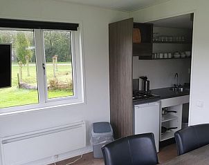 Kche und Wohnzimmer in Haus in Asten, Ferienhaus in Asten, umgeben von der Natur von De Peel.