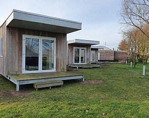 Zwei Ferienhuser von Huisje in Asten, idyllisch gelegen in Asten, De Peel, Nordbrabant.