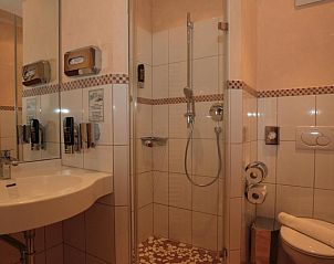 Guest house 44103305 - Holiday property Bavaria - Landgasthof Drei Rosen