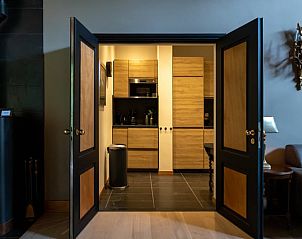 Open keuken in Huisje in Laren, vakantiehuis in Laren, Amsterdam eo, Noord-Holland.