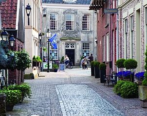Sfeervolle straat in Ootmarsum nabij de Stadswoning - Aan de Ganzenmarkt, vakantiehuis in Twente, Overijssel.