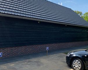 Parkeerplaats bij Huisje in Olst, vakantiehuis Salland, Overijssel