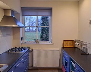 Moderne keuken in Huisje in Kamperveen, vakantiehuis in Salland, Overijssel.