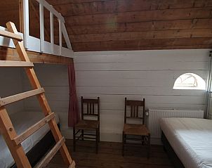 Knusse slaapkamer met stapelbed in Vakantiehuis in Lemele, Archem, ideaal voor kinderen, Overijssel.