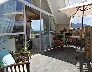 Verblijf 5427202 • Appartement West-Kaap • African Violet Guest Suites 