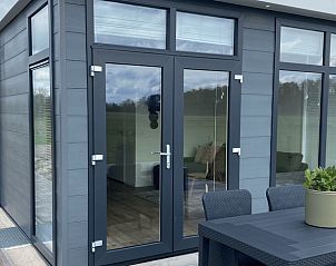 Stijlvolle entree van Huisje in Bruchterveld, vakantieaccommodatie in Overijssel.