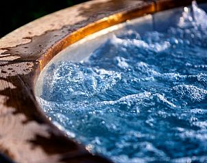 Bubbelbad bij Vakantiehuis in Hoonhorst, ontspannen in de Vechtstreek, Overijssel.