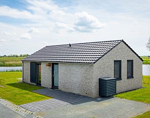Guest house 552315 - Bungalow Noordwest Overijssel - 4-persoons woning | 4CE1