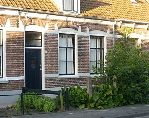 Guest house 590202 • Holiday property Noord-Beveland • visserswoning (1906) 