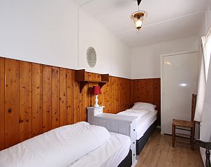 Guest house 600905 - Chalet Schouwen-Duiveland - Vakantiewoning Populierenlaan 13, "Veldzicht"