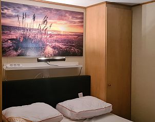 Guest house 640802 - Chalet Zuid-Beveland - 4 Stam