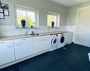 Guest house 640902 - Holiday property Zuid-Beveland - VZ250 Groepsaccommodatie Goes