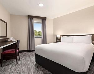 Verblijf 64906504 - Vakantie appartement Engeland - Ramada by Wyndham Cobham