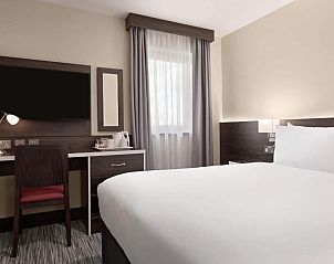 Verblijf 64906504 - Vakantie appartement Engeland - Ramada by Wyndham Cobham