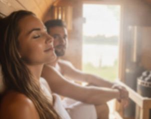 Ontspanning in de sauna bij Vakantiehuis in Hazerswoude-Dorp, Groene Hart.