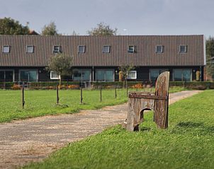 Moderne eetkamer van ZH045 vakantiehuis in Ouderkerk-aan-den-IJssel, Rotterdam eo, Zuid-Holland.
