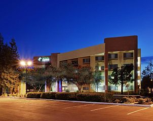 Verblijf 8926002 - Vakantie appartement Californië - Holiday Inn Express Hotel Union City, an IHG Hotel