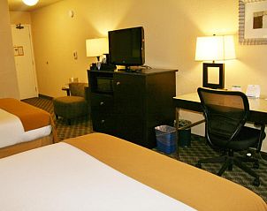 Verblijf 8926002 - Vakantie appartement Californië - Holiday Inn Express Hotel Union City, an IHG Hotel