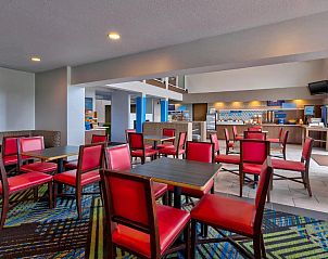 Verblijf 9125501 - Vakantie appartement Midwesten - Holiday Inn Express Hotel & Suites Petoskey, an IHG Hotel
