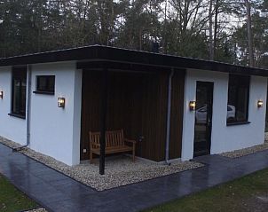 Borkerijck vakantiehuis in Holten, Salland, Overijssel, omringd door natuur. Geniet van een stijlvol verblijf met terras en moderne inrichting.